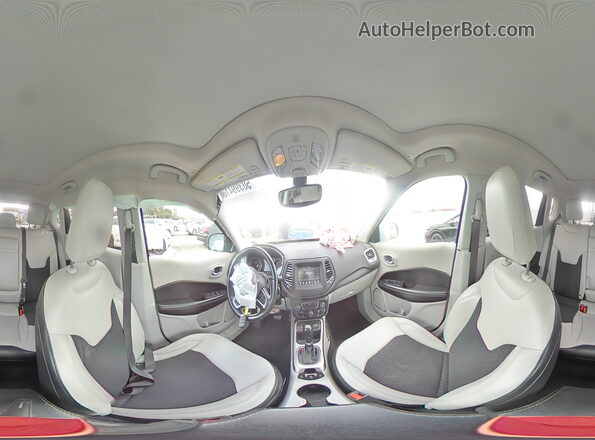 3C4NJCBB8JT488556 2018 JEEP COMPASS Черный Панорамный вид салона 360°