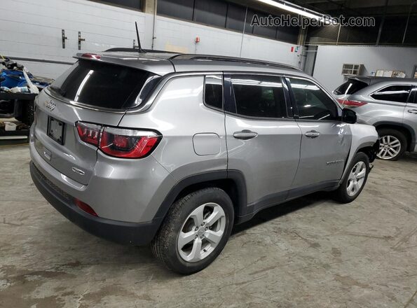 3C4NJCBB8JT501824 2018 JEEP COMPASS Серый Задняя правая четверть