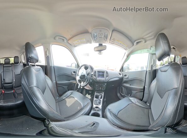 3C4NJCBB8KT835255 2019 JEEP COMPASS Серебряный Панорамный вид салона 360°