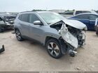 2017 Jeep New Compass Latitude Fwd Silver vin: 3C4NJCBBXHT642811
