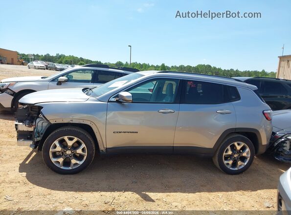 3C4NJCCB1JT406486 2018 JEEP COMPASS Серебряный Панорамный вид салона 360°