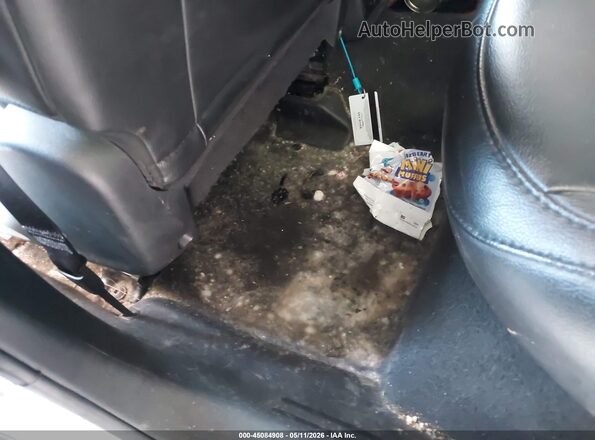 3C4NJCCB2LT211516 2020 JEEP COMPASS Серебряный Вид задней части салона