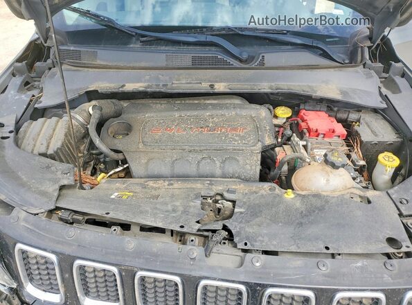 3C4NJCCB4KT802090 2019 JEEP COMPASS Gray Շարժիչի բաժամունքի տեսք