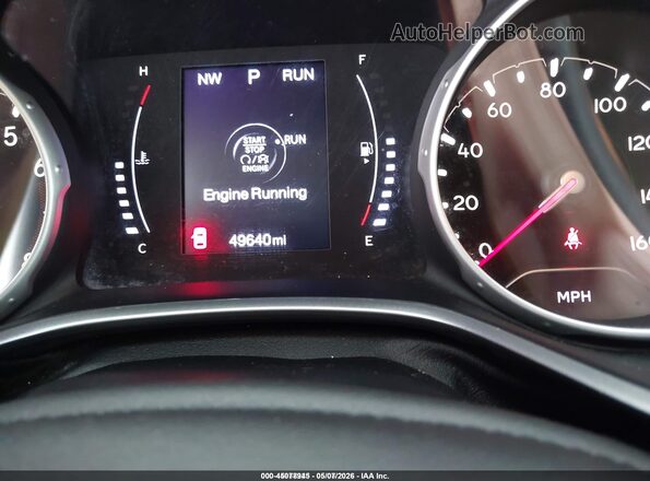 3C4NJDAB0JT392282 2018 JEEP COMPASS Белый 