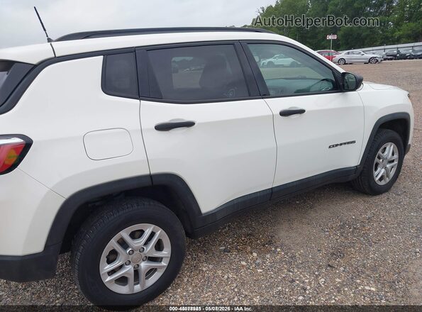 3C4NJDAB0JT392282 2018 JEEP COMPASS Белый Задняя правая четверть