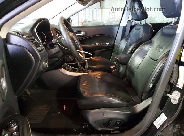 3C4NJDAB2HT666821 2017 JEEP COMPASS Black Front interior view