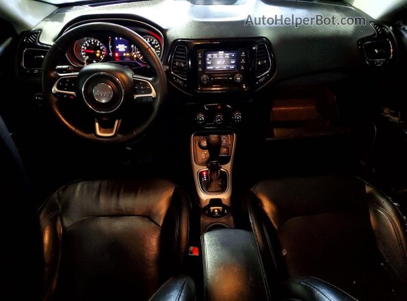 3C4NJDAB2HT666821 2017 JEEP COMPASS Black Dashboard view
