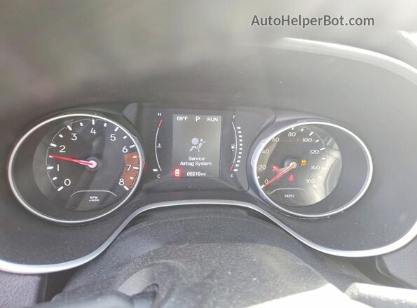 3C4NJDAB5JT104224 2018 JEEP COMPASS Blue Սարքավորումների վահանակի տեսք