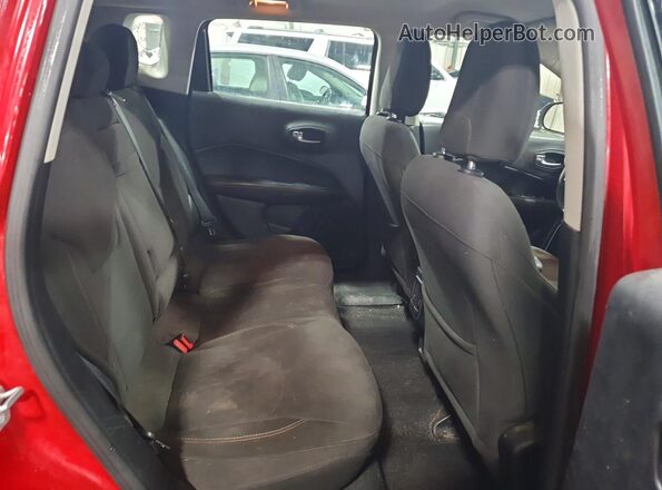 3C4NJDAB9HT645920 2017 JEEP COMPASS Красный Вид задней части салона