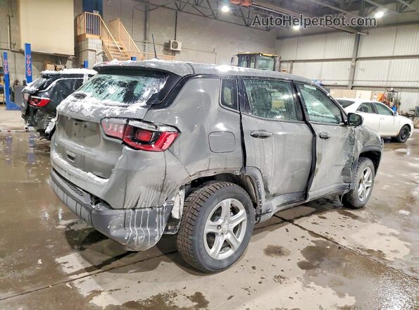 3C4NJDAN2RT585572 2024 JEEP COMPASS Gray Задня права чверть