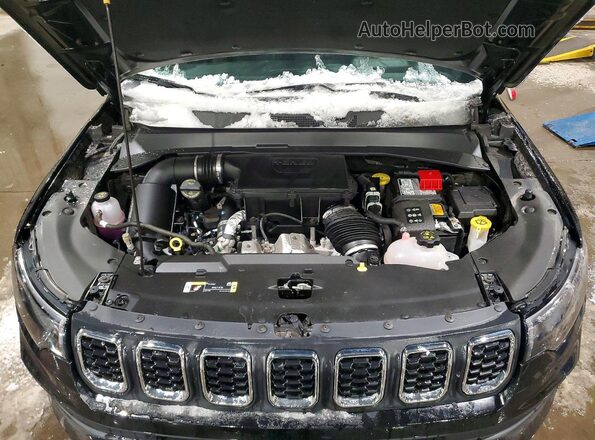 3C4NJDAN2ST500591 2025 JEEP COMPASS Black Вид задньої частини салону