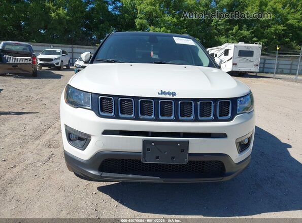 3C4NJDBB0JT144659 2018 JEEP COMPASS White Widok z przodu