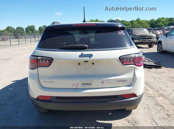 3C4NJDBB0JT144659 2018 JEEP COMPASS White 