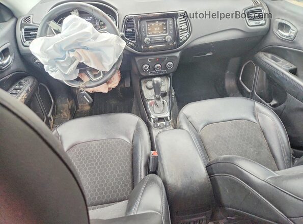 3C4NJDBB0JT315409 2018 JEEP COMPASS Black Vista del salpicadero