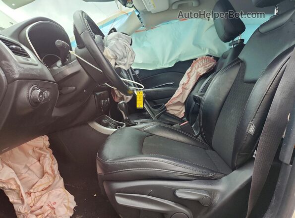 3C4NJDBB0JT423349 2018 JEEP COMPASS Белый Вид салона спереди