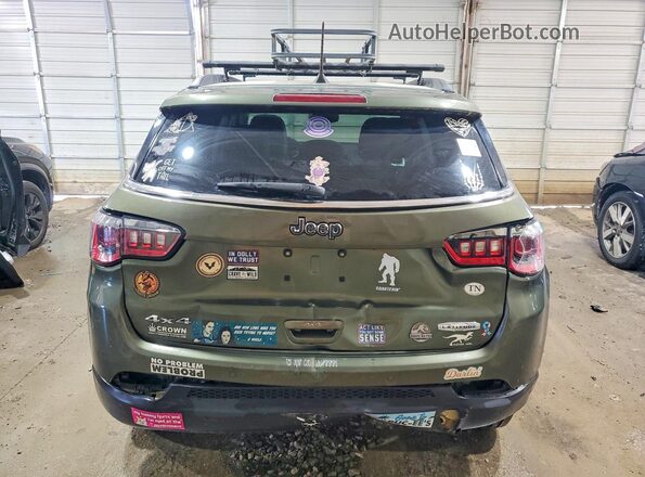3C4NJDBB0MT551367 2021 JEEP COMPASS Зеленый Вид сзади
