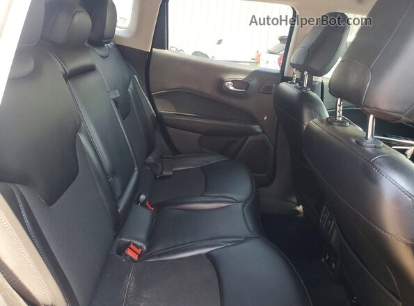 3C4NJDBB0MT576009 2021 JEEP COMPASS Black Вид задньої частини салону
