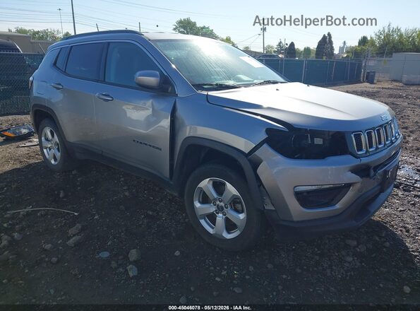 3C4NJDBB1JT176696 2018 JEEP COMPASS Silver Przód prawy
