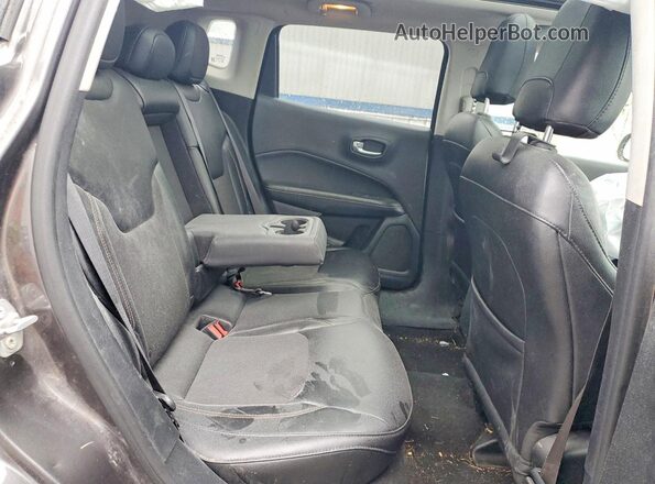 3C4NJDBB1JT200625 2018 JEEP COMPASS Charcoal Vista interior trasera