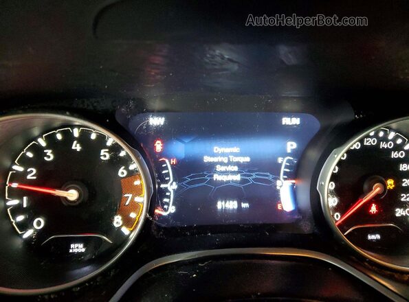 3C4NJDBB1JT251364 2018 JEEP COMPASS Белый Вид щитка приборов
