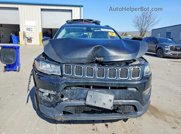 3C4NJDBB1JT270741 2018 JEEP COMPASS Черный Вид спереди