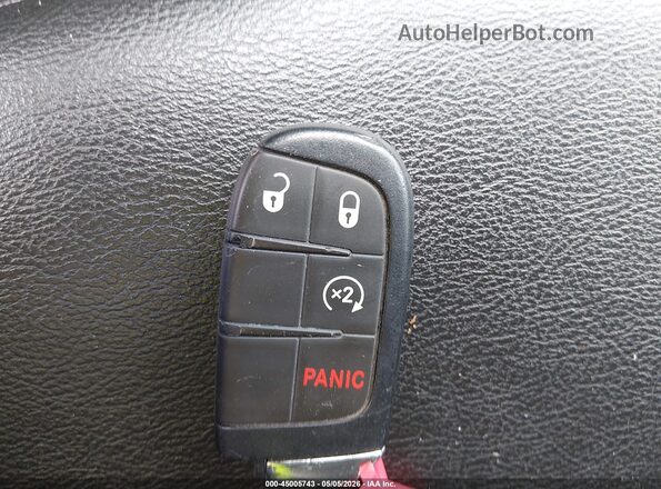 3C4NJDBB1LT149078 2020 JEEP COMPASS Серый Вид панели приборов