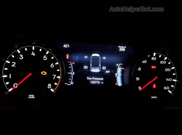 3C4NJDBB2JT113493 2018 JEEP COMPASS White Vista del cuadro de instrumentos