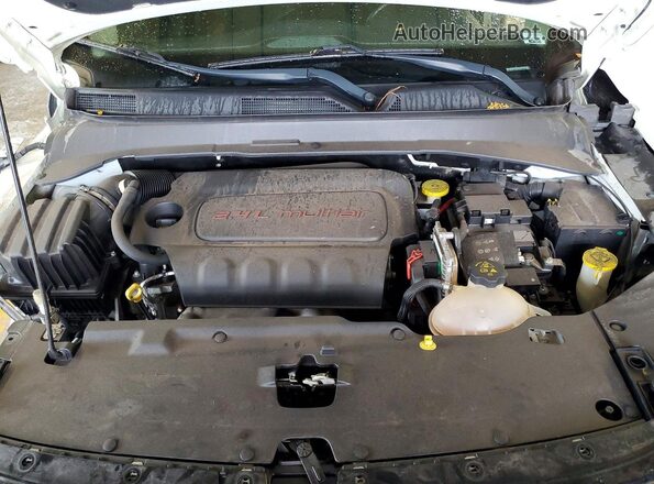 3C4NJDBB2JT349822 2018 JEEP COMPASS Белый Вид подкапотного пространства