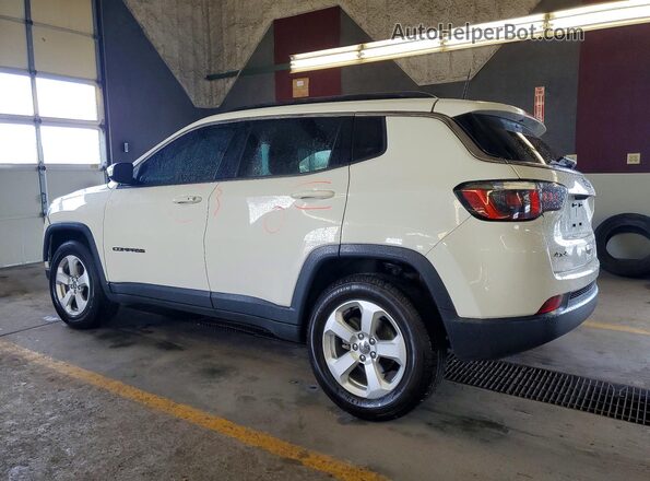 3C4NJDBB2JT349822 2018 JEEP COMPASS Белый Задняя левая четверть