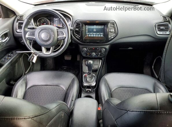 3C4NJDBB2KT696312 2019 JEEP COMPASS Red Առջևի վահանակի տեսք