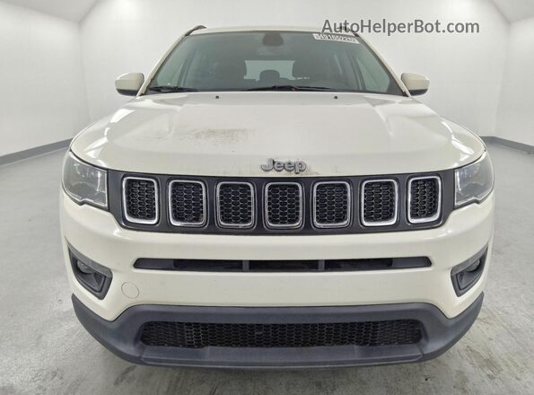 3C4NJDBB2KT850677 2019 JEEP COMPASS White Widok z przodu