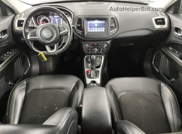 3C4NJDBB2KT850677 2019 JEEP COMPASS White 
