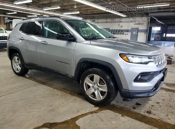 3C4NJDBB2NT112415 2022 JEEP COMPASS Gray Przód prawy