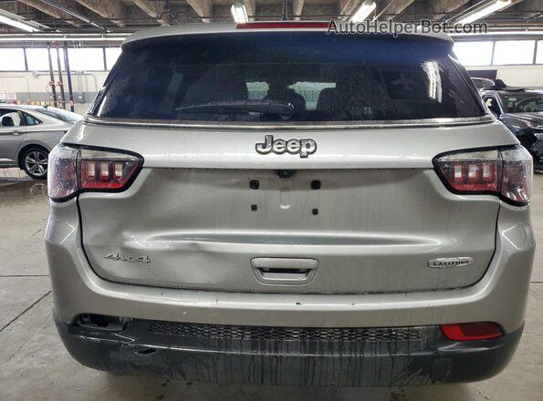 3C4NJDBB2NT112415 2022 JEEP COMPASS Gray 