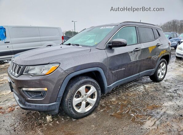 3C4NJDBB3JT138998 2018 JEEP COMPASS Gray წინა მარცხენა ხედი სამი მეოთხედიდან
