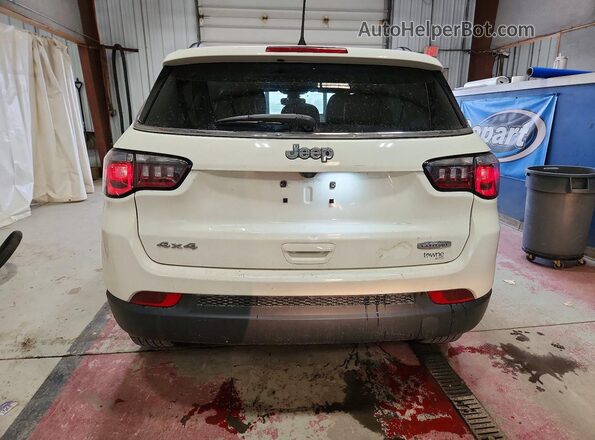 3C4NJDBB3MT555459 2021 JEEP COMPASS White უკანა ხედი