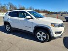 2017 Jeep Compass Latitude White vin: 3C4NJDBB4HT679777