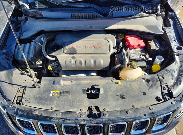 3C4NJDBB4KT689829 2019 JEEP COMPASS Charcoal Vista del compartimento del motor