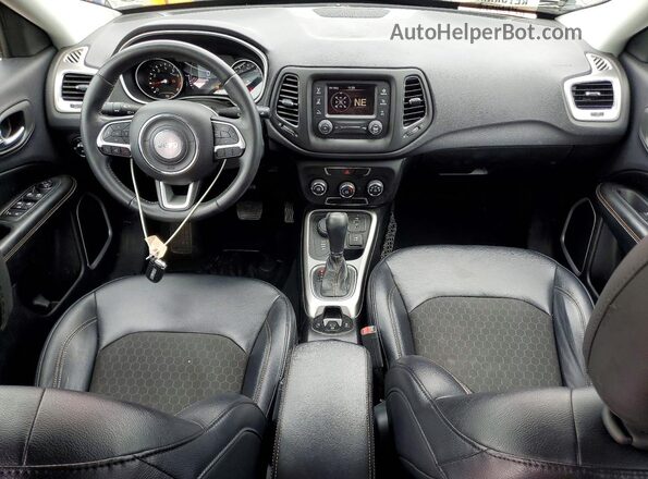 3C4NJDBB5HT651745 2017 JEEP COMPASS Red Vista del salpicadero