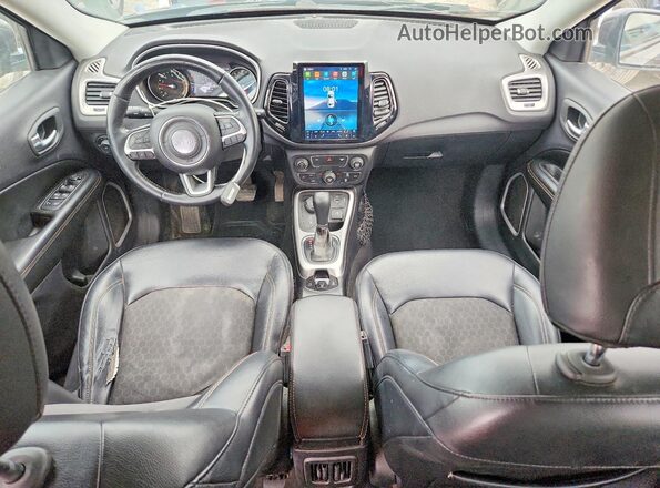 3C4NJDBB5HT672093 2017 JEEP COMPASS Gray წინა პანელის ხედი