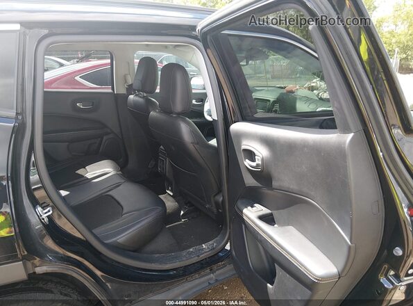 3C4NJDBB5JT145564 2018 JEEP COMPASS Black Widok naklejki z numerem VIN
