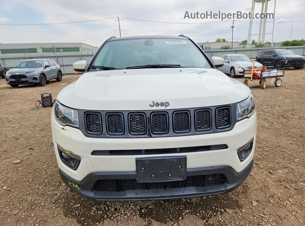 3C4NJDBB5JT299210 2018 JEEP COMPASS Белый Вид спереди