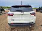 2018 Jeep Compass Latitude Белый vin: 3C4NJDBB5JT299210