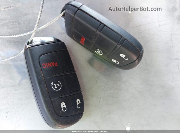 3C4NJDBB5KT737127 2019 JEEP COMPASS Черный Вид панели приборов