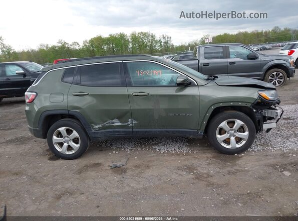 3C4NJDBB6JT108037 2018 JEEP COMPASS Зеленый Вид задней части салона