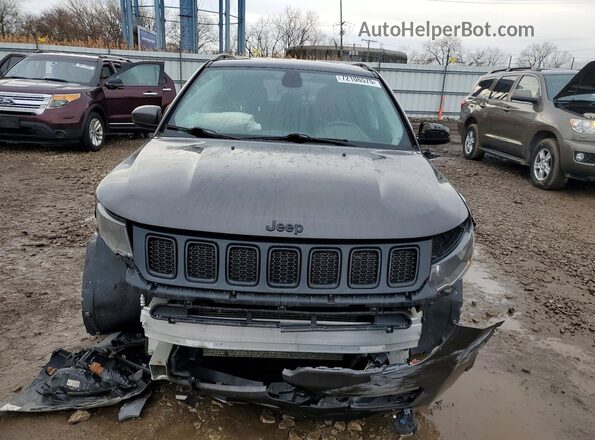 3C4NJDBB6LT165406 2020 JEEP COMPASS Серый Вид спереди