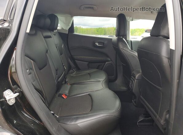 3C4NJDBB6MT507471 2021 JEEP COMPASS Черный Вид задней части салона