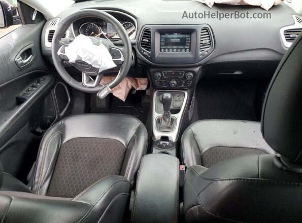 3C4NJDBB6MT507471 2021 JEEP COMPASS Черный Вид панели приборов