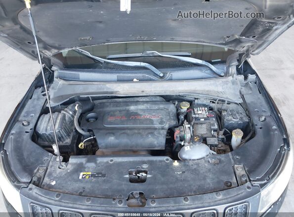 3C4NJDBB7KT600738 2019 JEEP COMPASS Черный Вид сзади