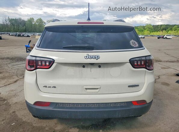 3C4NJDBB7KT656114 2019 JEEP COMPASS White Вид ззаду